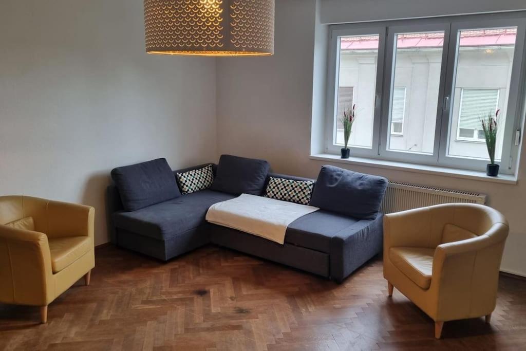 Appartamento Living In The Heart Of Graz Esterno foto